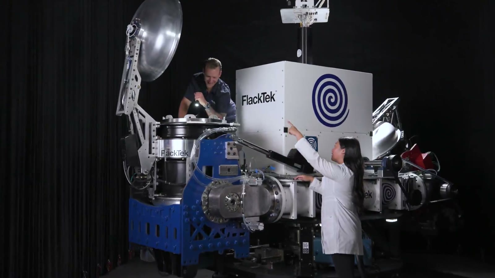 The MEGA FlackTek mixer running in production